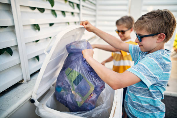 Best Professional Junk Removal  in Adelino, NM